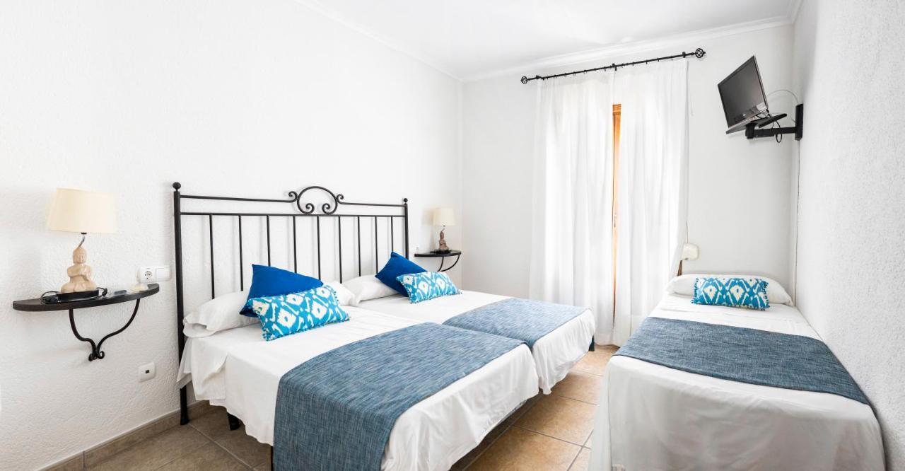 Hostal Tres Molins Jesus Pobre Dış mekan fotoğraf