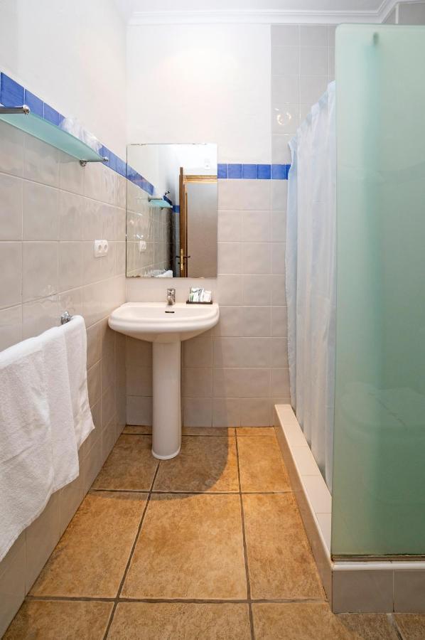 Hostal Tres Molins Jesus Pobre Dış mekan fotoğraf